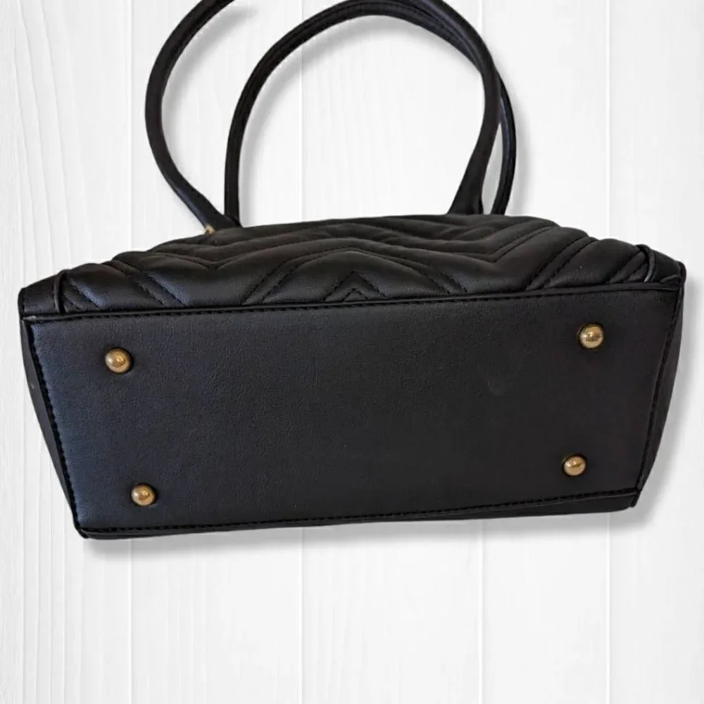 Elegant Shoulder Bag Classic Black Women's Faux Leather Purse